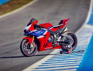 458470 24YM CBR1000RR-R FIREBLADE SP